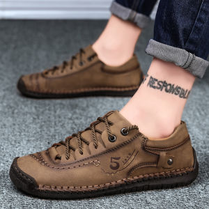 (Higher Quality) รองเท้าผ้าใบแบนสีขาวสําหรับผู้ชาย 2020 ใหม่อังกฤษที่เดินทางมาพักผ่อนแฟชั่นรองเท้าลําลองสําหรับผู้ชายขี้เกียจรองเท้ารองเท้าไม่มีส้