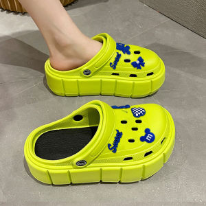 LHMoonlight NEW❗️ รองเท้าแตะผู้หญิงแฟชั่นทรงหัวผโตแถมการ์ตูนติดรองเท้า ตัวติดรองเท้าแบบใหม่น้องหมีสีน้ำเงิน สารมาถเลือกติดได้ตามใจชอบ คู่กับสีรองเท้าสุดแจ่ม ต้องซื้อแล้ว💵