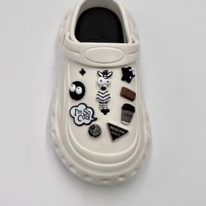 16Pcs/Set Shoes Accessories DIY Fashion Milk Coffee Cartoon Clogs Buckles for Hole Rubber Clogs