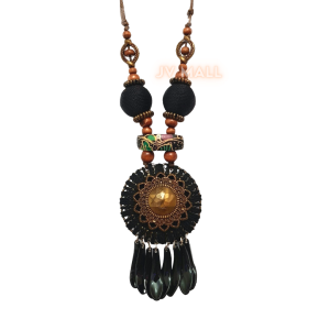 Kalung Cantik / Kalung Fashion / Kalung Batik / Aksesoris Batik / Kalung Etnik / Kalung Handmade / Kalung Wanita / Aksesoris Wanita / Kalung Hijab / Kalung Modern KF16