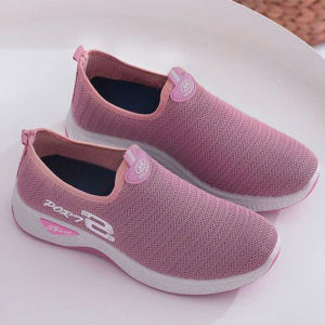 XWshop รองเท้าผ้าใบ สายสปอร์ตห้ามพลาด 🏃🏻 สวมใส่นุ่มนิ่มสบาย🌼พร้อมลุยทุกงาน อย่าลืมมาจับจองเป็นเจ้าของกันนะค้าบ 🛍️