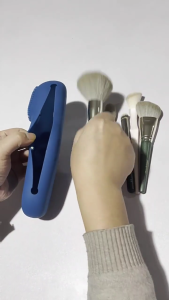 Silicone Makeup Brush Holder Portable Travel Makeup Brushes Bags for Women Girls Cosmetic Brush Organizer