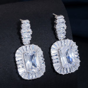 Sequito mạ màu bạc phong cách trang sức tai Pave thiết lập Bling AAA Zircon Lập Phương Trắng đá pha lê nữ chất lượng cao engagement Bông tai kiểu treo lủng lẳng se866