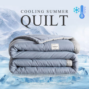 【discount store】2025 new Japanese polyester cotton quilted summer quilt skin-friendly washable light luxury style solid color lightweight