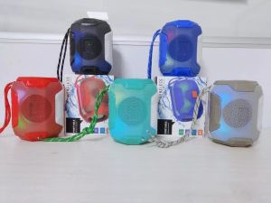 ลำโพงบลูทูธขนาดพกพา รุ่น A005 super bass มีไฟ LED เบสเน้นๆ ปาร์ตี้มันส์ๆ dj ลำโพง bt แบบพกพา ลำโพง ABS ไร้สาย BT