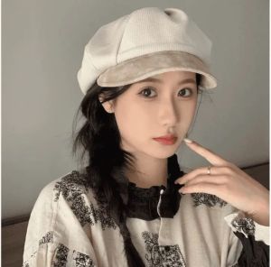 Cloud Octagonal Hat Womens Everyday Joker Face-Looking Small Painter Cap Retro Artsy Beret