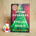 Seven Husbands of Evelyn Hugo - Taylor Jenkins Reid - Moonbird. 