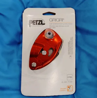 Thiết bị hãm dây leo núi Petzl Grigri 3 thiết bị chuyên dụng dành cho leo núi mạo hiểm ngoài trời