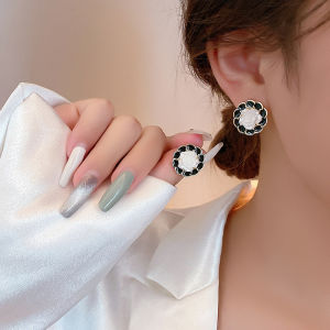 Vintage Camellia Earrings 925 Silver Needle Stud Earrings Female Fashion Earrings Elegant Earrings