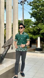 Kemeja Batik Pria Slimfit Stretch Lengan Pendek Bahan Stretch Melar Premium