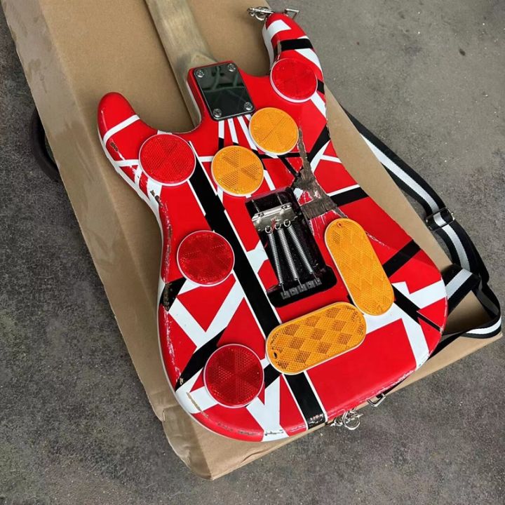 Relic%20Aged%20EVH%20Eddie%20Van%20Halen%20Wolf%20Guitar%20Music%20Man%20Ernie%20Ball%20Axis%20Smoke%20Hot%20Style%20Vintage%20Electric%20Guitar%20Professional%20Guitar%20-%20Image%202