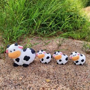 ตุ๊กตาเซรามิค ตุ๊กตาแต่งสวนตัวใหญ่ ตุ๊กตาวัวแต่งสวน รุ่นวัวหันข้าง 1 ชุด 4 ตัว ขนาด 11*18*15 ซม. ตากแดดตากฝนได้