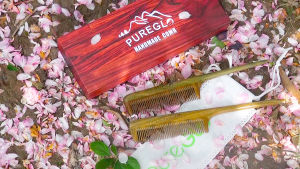 PureGLO No Static Sharp Tail Fine-Tooth Wooden Hair Comb Green Sandalwood Teasing Anti-static Girls Hair Comb