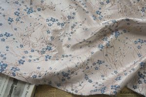 Plum Blossom Embossed Tutu Skirt Fabric Gold Silk Diy Stiff Womens Jacquard Fabric Fashion Dress Retro Decorative Cloths 100x140cm