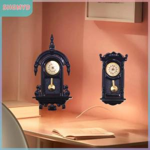 【SHGMYD】 บ้านตุ๊กตา1 12นาฬิกาแขวนผนังจำลองแบบวินเทจนาฬิกาบ้านตุ๊กตาตกแต่งห้องนั่งเล่นของเล่นบ้านตุ๊กตาอุปกรณ์ตกแต่งฉากขนาดเล็ก
