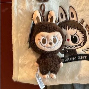 【Bartley-lz】ลาบู กระเป๋าสะพายข้าง NEW กระเป๋าถือ แฟชั่นมา คุณภาพดี จุของได้เยอะ สําหรับเด็กผู้หญิง น่ารัก