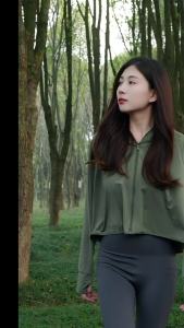 Hooded ice silk sun protection suit sun protective clothing upf50+ womens fashionable thin outdoor jacket mens summer long sun protection shirt