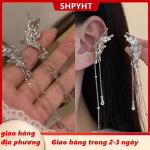 [COD] SHPYHT Giao hàng địa phương 1 đôi khuyên tai dạng kẹp hình bướm tua rua với họa tiết đôi cánh thiên thần bằng kim loại lỏng không cần xỏ lỗ thiết kế punk thời thượng trang sức kẹp tai dài cho nữ