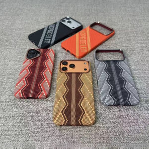 Carbon Relief Texture For Magsafe Case for iPhone 17 16 Pro Max Camera Lens Protective Hard PC Phone Cover Snake Shell