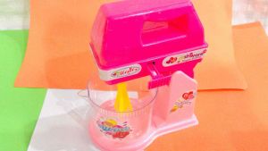 เครื่องตีแป้งของเล่น มีปุ่มกดหัวตีหมุนได้