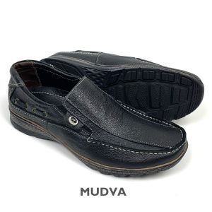 Sepatu Casual Pria Slip On Kulit Sapi Sepatu Semi Formal MD682