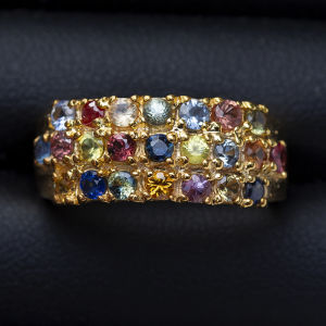 แหวนพลอยแฟนซีแซฟไฟร์(Fancy Sapphire) พลอยแซฟไฟร์ หลากหลายสี เรือนเงินแท้ 92.5% ชุบทอง ไซด์นิ้ว6.5 หรือเบอร์ 53 US. แท้จากบ่อบางกะจะ จันทบุรี