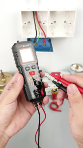 Auto Ranging Clamp Multimeter Suitable for Accurate Reading in Various Environment Efficient Field Maintenance