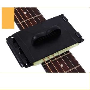 Amazthing Guitar String Cleaner Fingerboard Cleaning Cloth Cleaning Maintenance Care Kit 吉他擦弦器