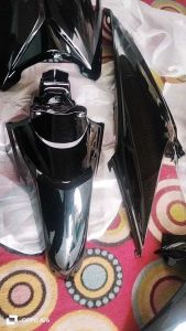 Cover full bodi halus Honda Beat hitam