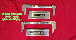 Ốp INOX bước chân trong FORD Transit