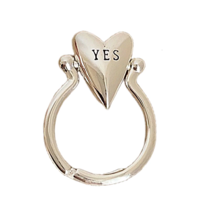 Symbolic Love Letter Ring Lightweight Minimalist Metal Alphabets Ring Design For Daily Wear And Gifting