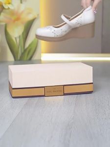 2025 Summer New Breathable Mid-Heel Perforated Sandals Round Toe Buckle Retro Style Comfortable Soft Leather WomenS Shoes