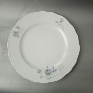 Đĩa sứ hoa hồng đen sứ chuan kuo cao cấp