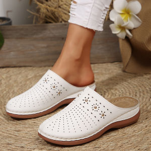 【Free Shipping】2025 New Womens Plus Size Toe-Clamp Hollow Rivet Floral Wedge Heel Thick-Soled Closed-Toe Sandals