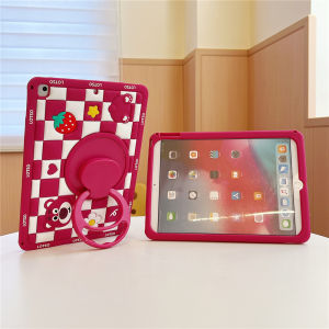 Apple ไอแพดโปรแอร์11 M2 M4 M3 A16 11th 10th 9th 8th 7th 6th 5th แอร์โปร3rd 10.9 "10.2" 9.7 "10.5" 11.0 "มินิแท็บเล็ตเด็กน่ารักลายสตรอเบอร์รี่หมีซิลิโคนที่ปลอดภัยแท่นวางหมุนได้เคสคลุม