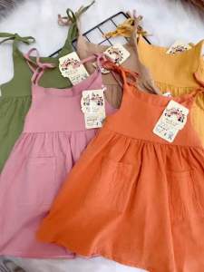 Váy đũi 2 dây thắt nơ bé gái