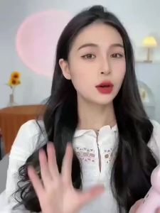 Máy uốn tóc tự động uốn xoăn trứng không hại tóc tạo đỉnh đầu cao kẹp ion âm dưỡng tóc.