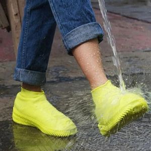 Ligallery - Cover Shoes Jas Pelapis Sepatu Karet Anti Air Hujan Waterproof Tinggi diatas mata kaki