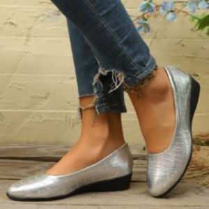 Free Shipping In-Stock Spring New Flat Shoes Plus-Size WomenS Slip-On Shallow-Toe Soft-Soled Loafers