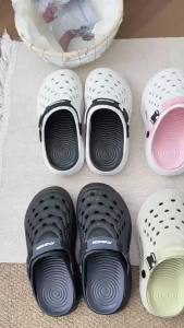 New Summer Thick-Soled EVA Clogs For Men Trendy Non-Slip Soft-Soled Closed-Toe Sandals For Outdoor Wear Solid Color