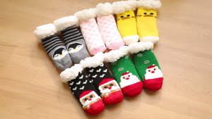 Non Slip Warm Socks Anti Skid Floor Socks for Baby Soft & Breathable Plush Cuffs Infant Toddlers Learning to Walk Shoes