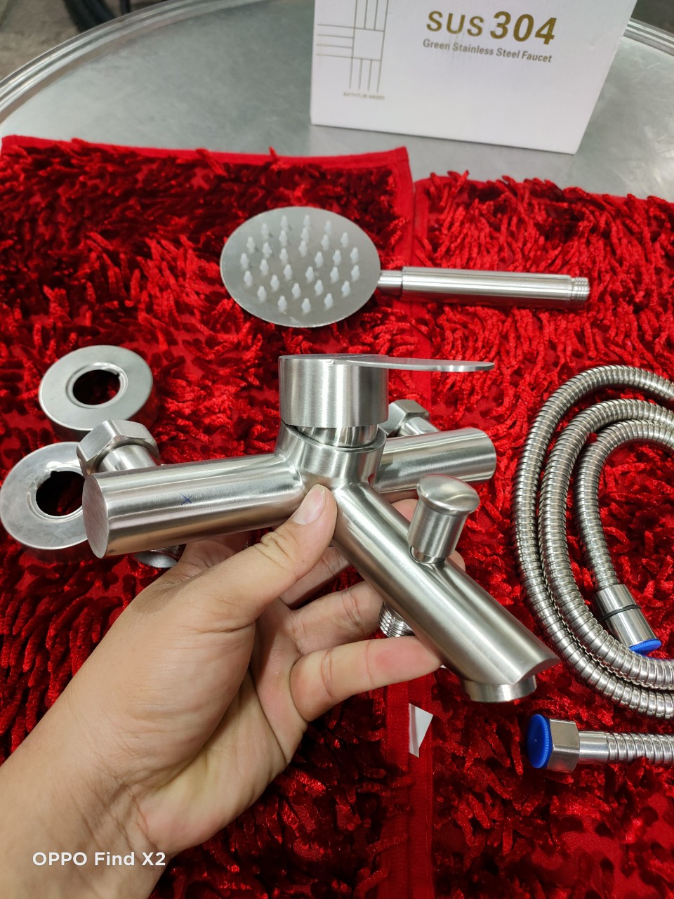Lỗi thường gặp khi lắp đặt củ sen tắm nóng lạnh và cách chọn mua phù hợp cho nhà tắm nhỏ