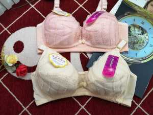 BRA / BRA IBU MENYUSUI BUKAAN DEPAT 227 TANPA BUSA BAHAN SOFT