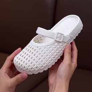 [Free Shipping] New Summer Clog Sandals for Women Non-Slip Cute Casual Suitable for Home and Outdoor Wear Soft Sole Breathable Bathroom Slippers