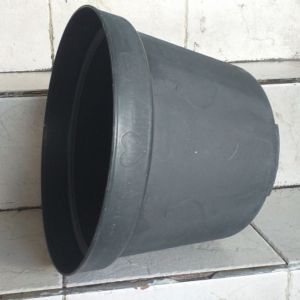 pot bunga (COD) 40 plastik hitam paket isi 4 pcs uk axbxt 34x25x26