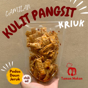[FREE PACKING KARDUS DAN BUBLE WRAP] Camilan Kulit Pangsit Kriuk Pedas Chili Oil Daun Jeruk 150 Gram