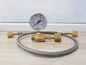 สาย ถ่าย ออกซิเจน ชนิดมีเกจวัดแรงดัน สายยาว 100 ซม.( สายสแตนเลส)