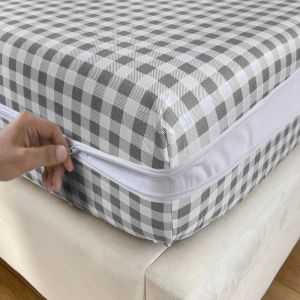 Aesthetic Foam Cover with Zipper Canadian Cotton Gingham / Checkerd Design M&A