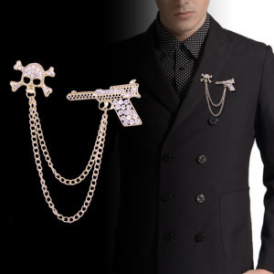 1Pc New Retro Fashion Skull Shaped Inlaid Rhinestone Brooch Mens Trendy Suit Accessories Gold Silver Luxury Brooches Gift