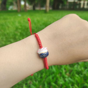 [Chi Chi] Vòng Tay Lắc Tay Dây Chỉ Đỏ Mèo May Mắn - MS015